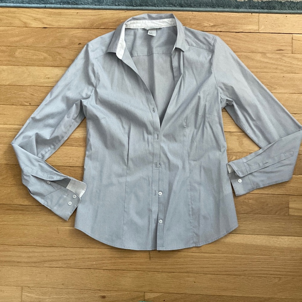 Fitted light blue button down
